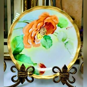 Rare plate, Richard Ginori, hand painted with gold edges and signed.Excellent